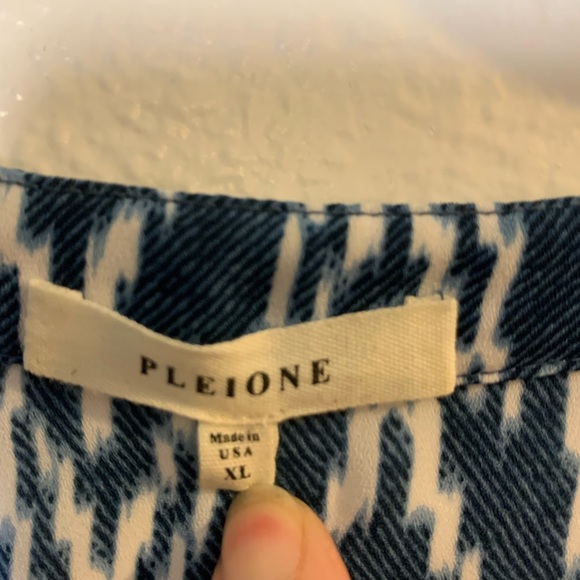 Pleione.  Nordstrom.  XL. Blue.  Loose fit - Picture 2 of 4